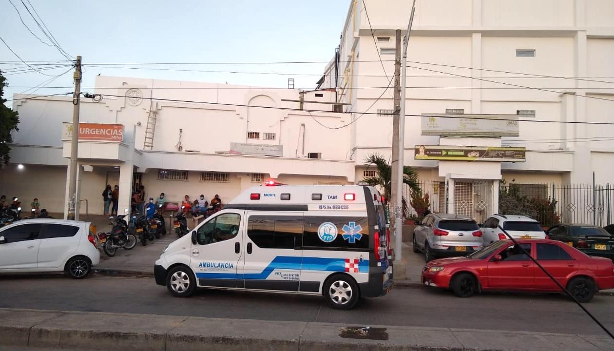 Los lesionados fueron llevados a la Clínica San Ignacio.