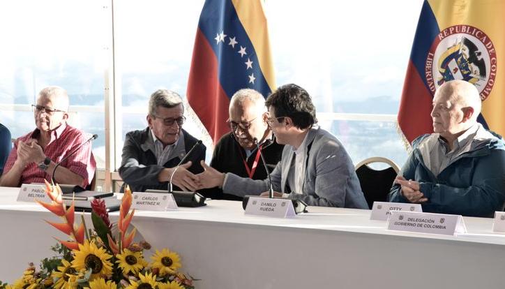 El encuentro entre delegados del Gobierno  del ELN sería en Caracas.