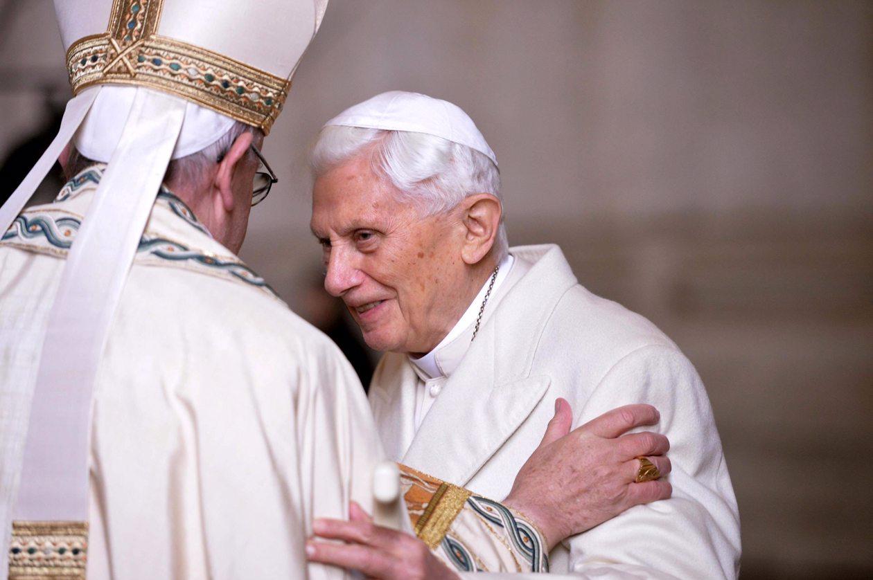 Francisco y Benedicto XVI.