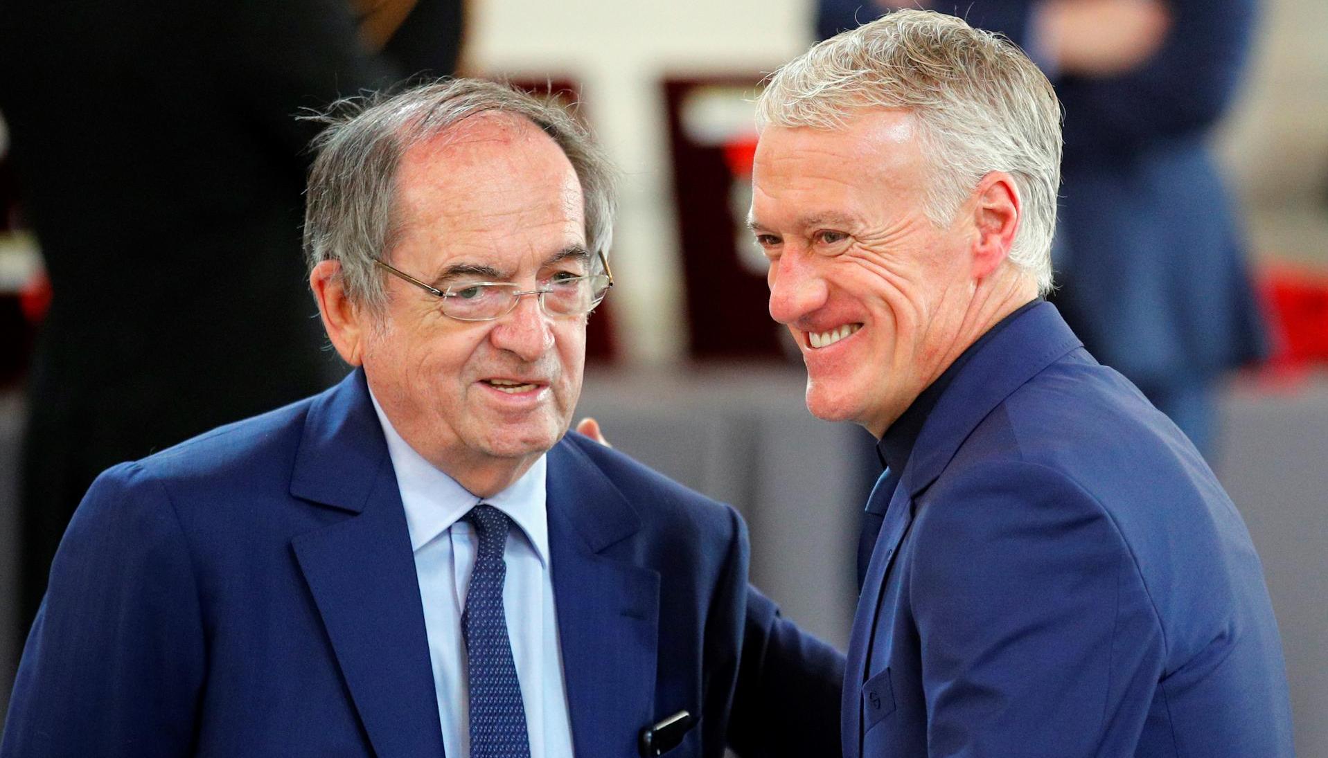 El presidente de la FFF, Noël Le Graët, con el seleccionador francés Didier Deschamps.