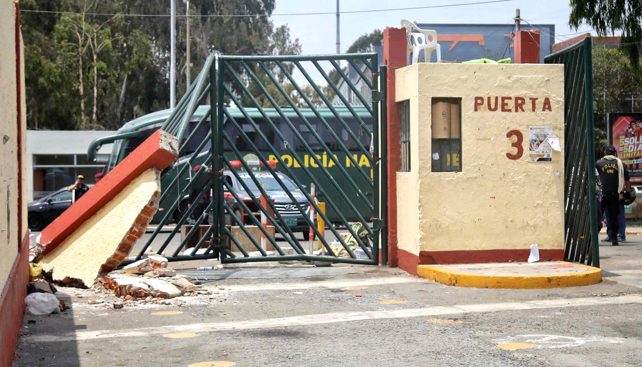 Destrozos en la Universidad Nacional en Lima.