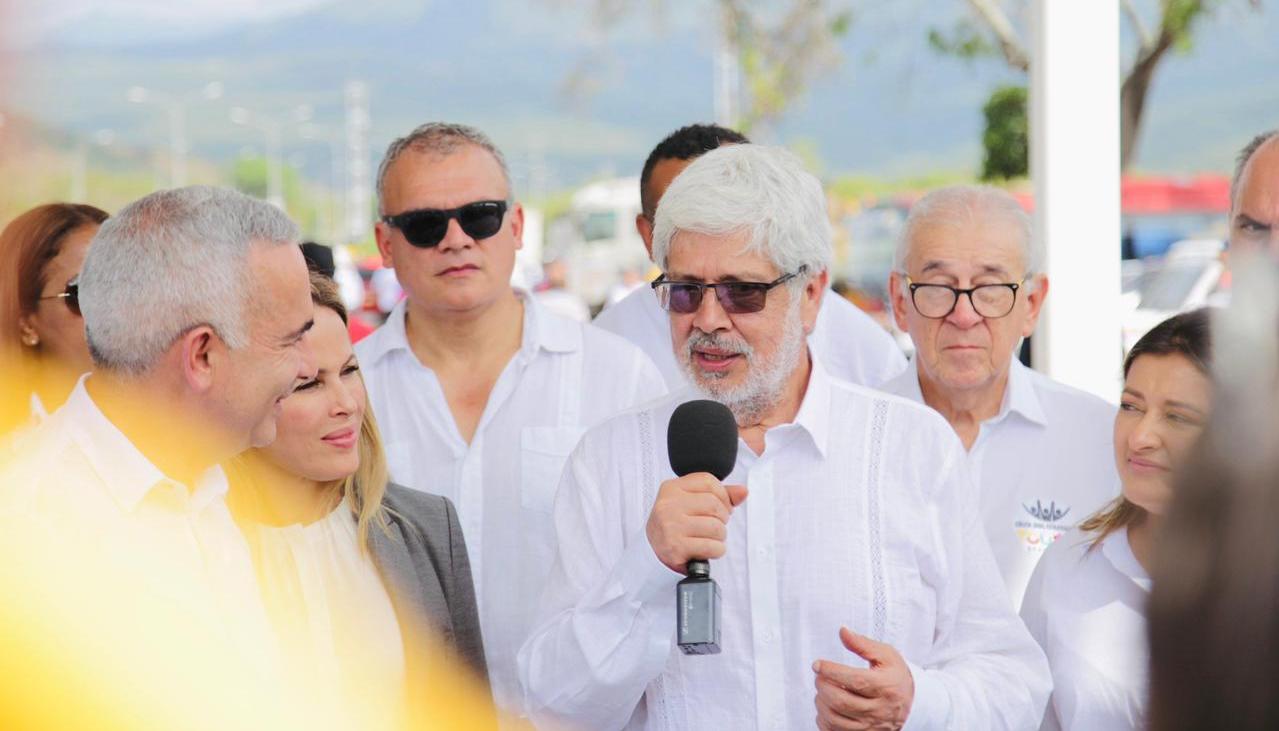 El Ministro de Comercio, Germán Umaña.