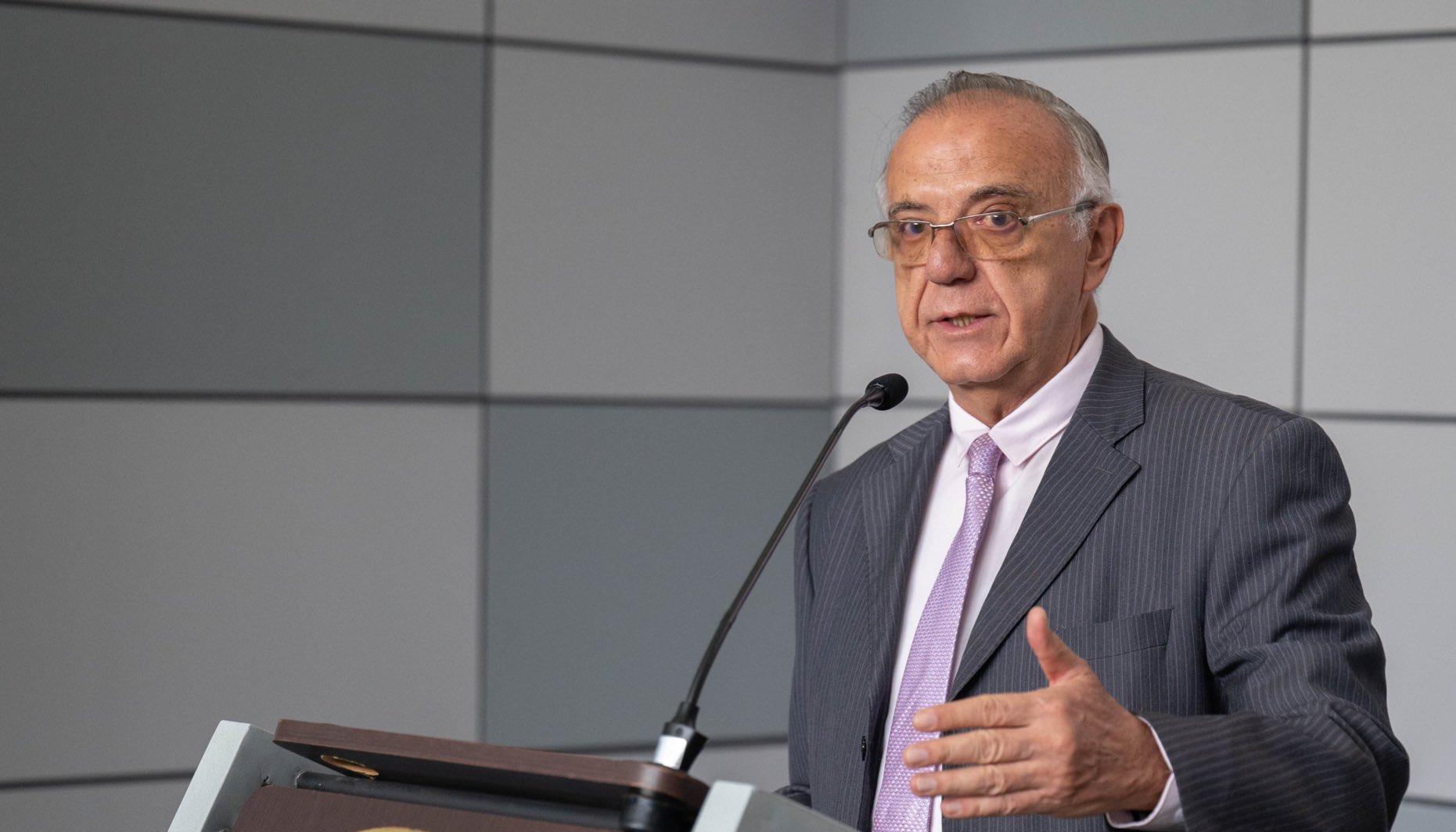 El Ministro de Defensa de Colombia, Iván Velásquez.