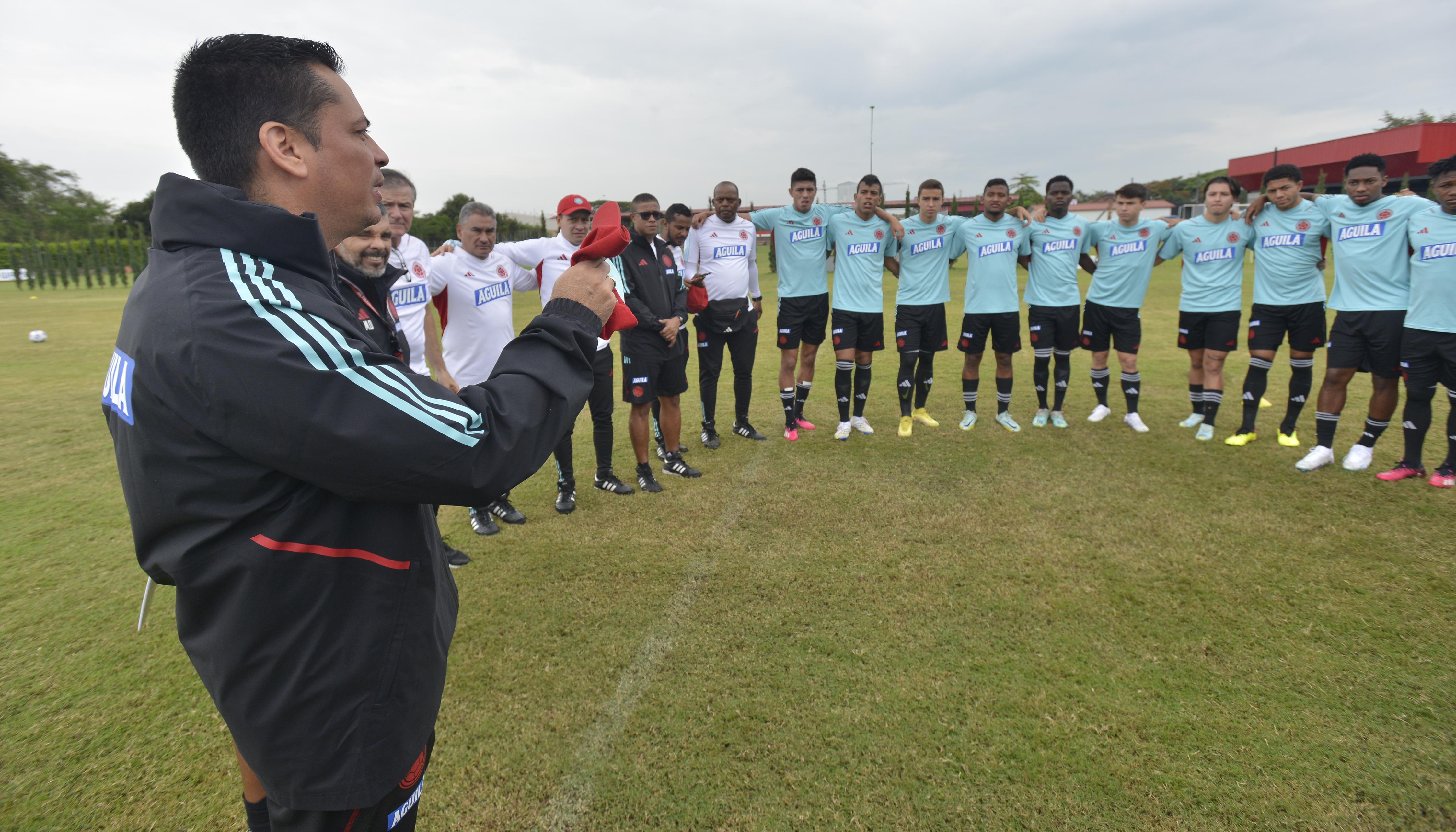 La Selección Colombia Sub-20 es dirigida por Héctor Cárdenas.