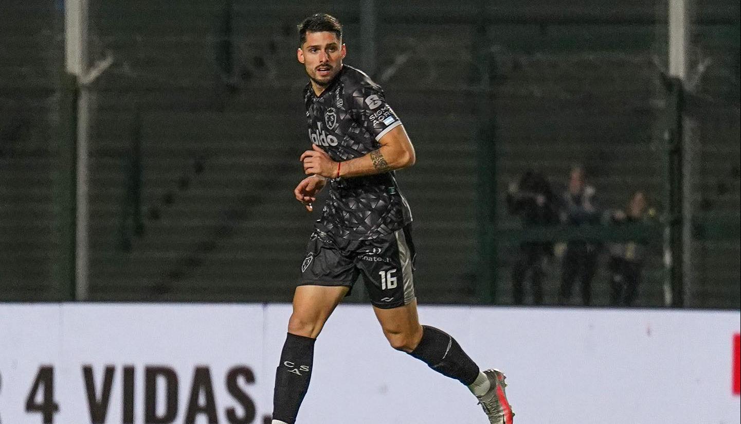 Federico Andueza llega procedente de Sarmiento de Junín.
