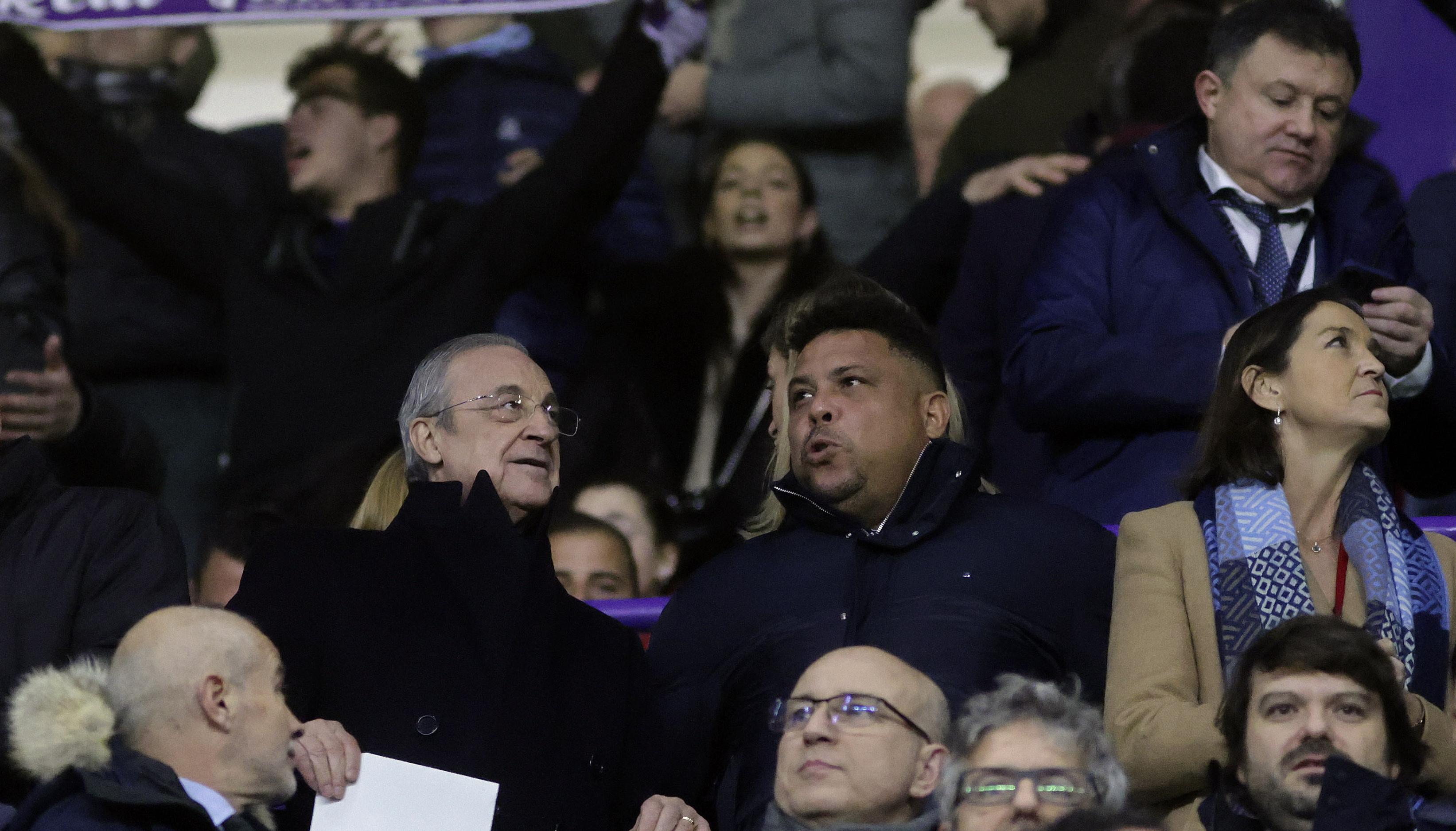 Ronaldo vio el partido del Valladolid contra Real Madrid al lado de Florentino Pérez. 