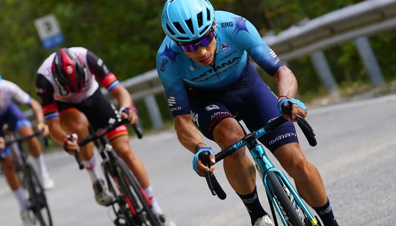 El ciclista colombiano Miguel Ángel 'Supermán' López.
