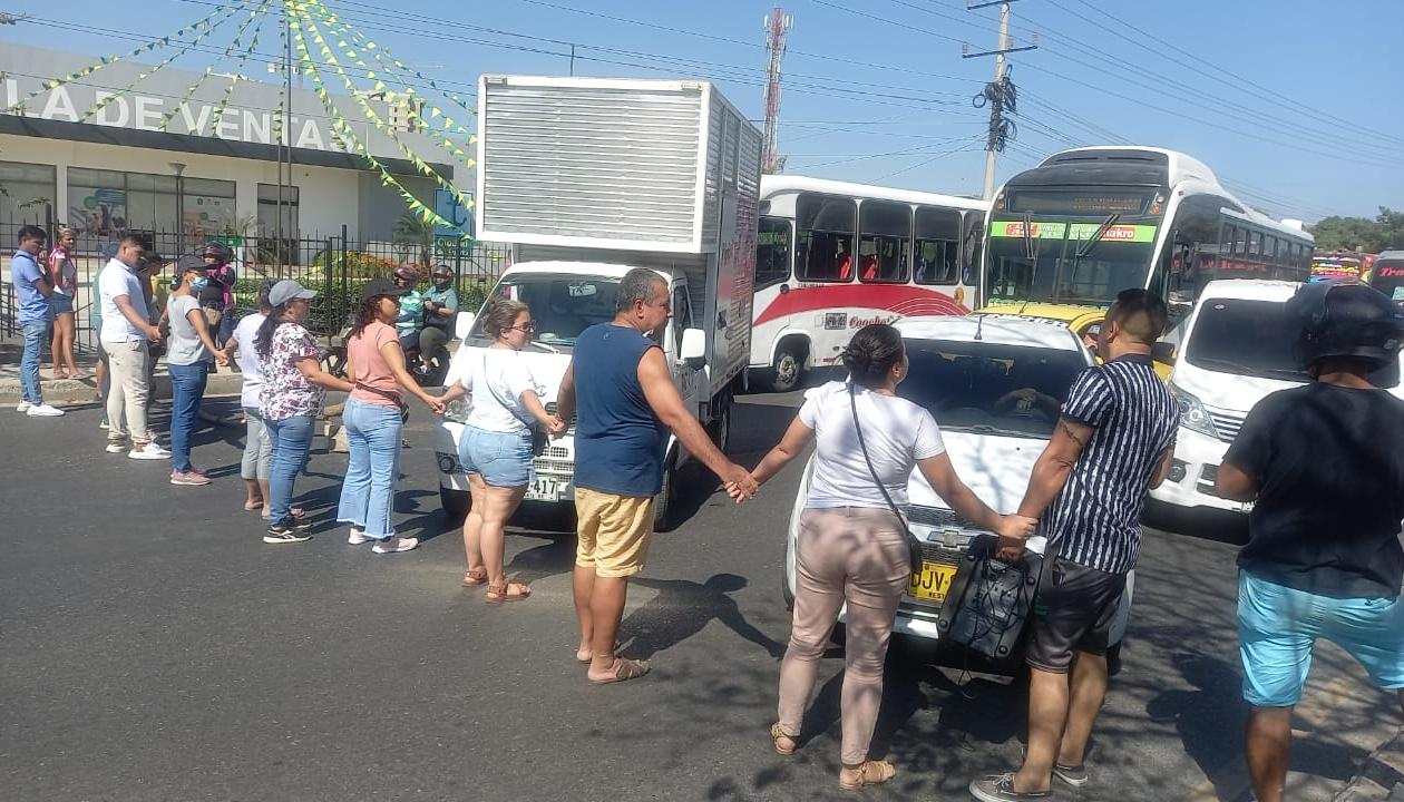 Bloqueo en la calle 30.
