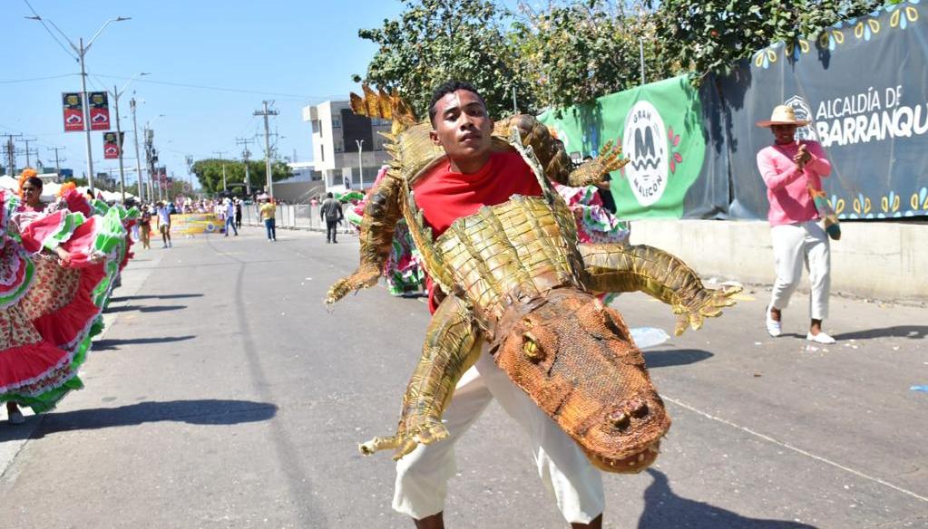 El grupo 'Trietnia con la danza del caimán cienaguero’.