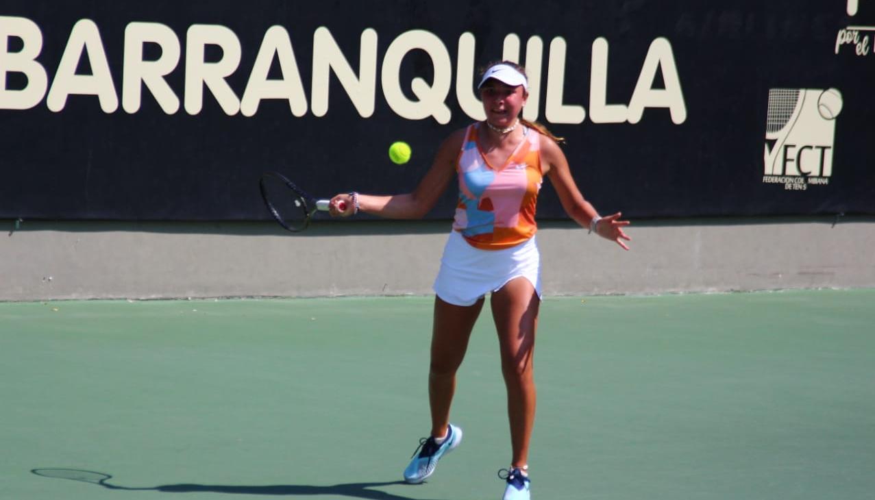 María Paz Ospina, de Colombia, eliminó a la peruana Francesca Maguiña. 