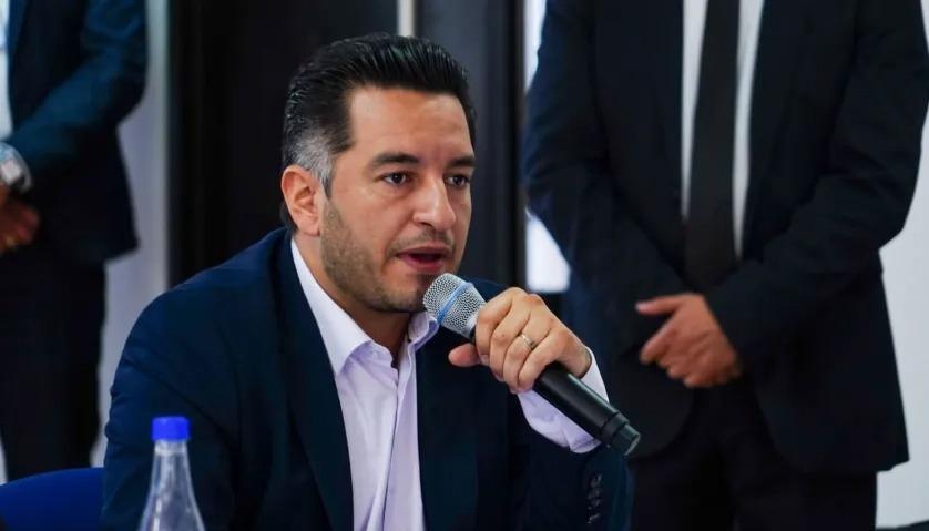 Andrés Idarraga.