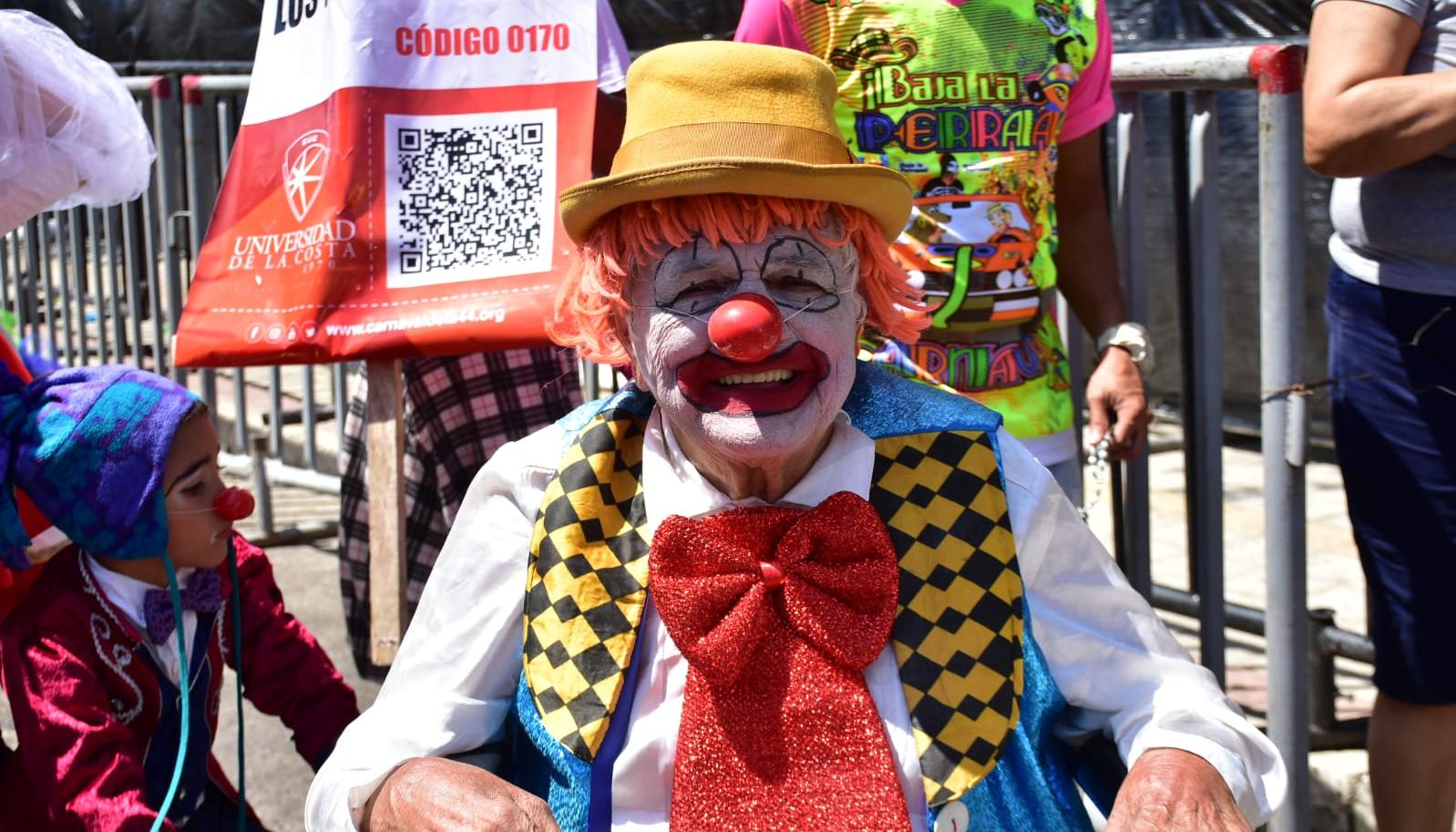 'Carasucia', cuyo nombre de pila es Jose Fernando Herrera, tiene 54 años participando en el Carnaval.