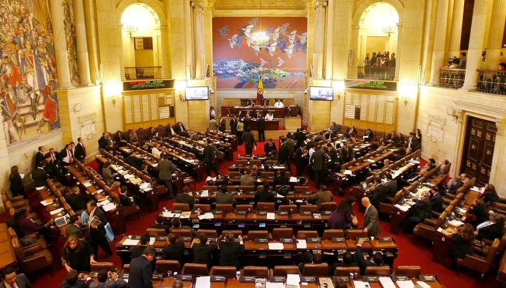 Toma de sesión del Congreso.