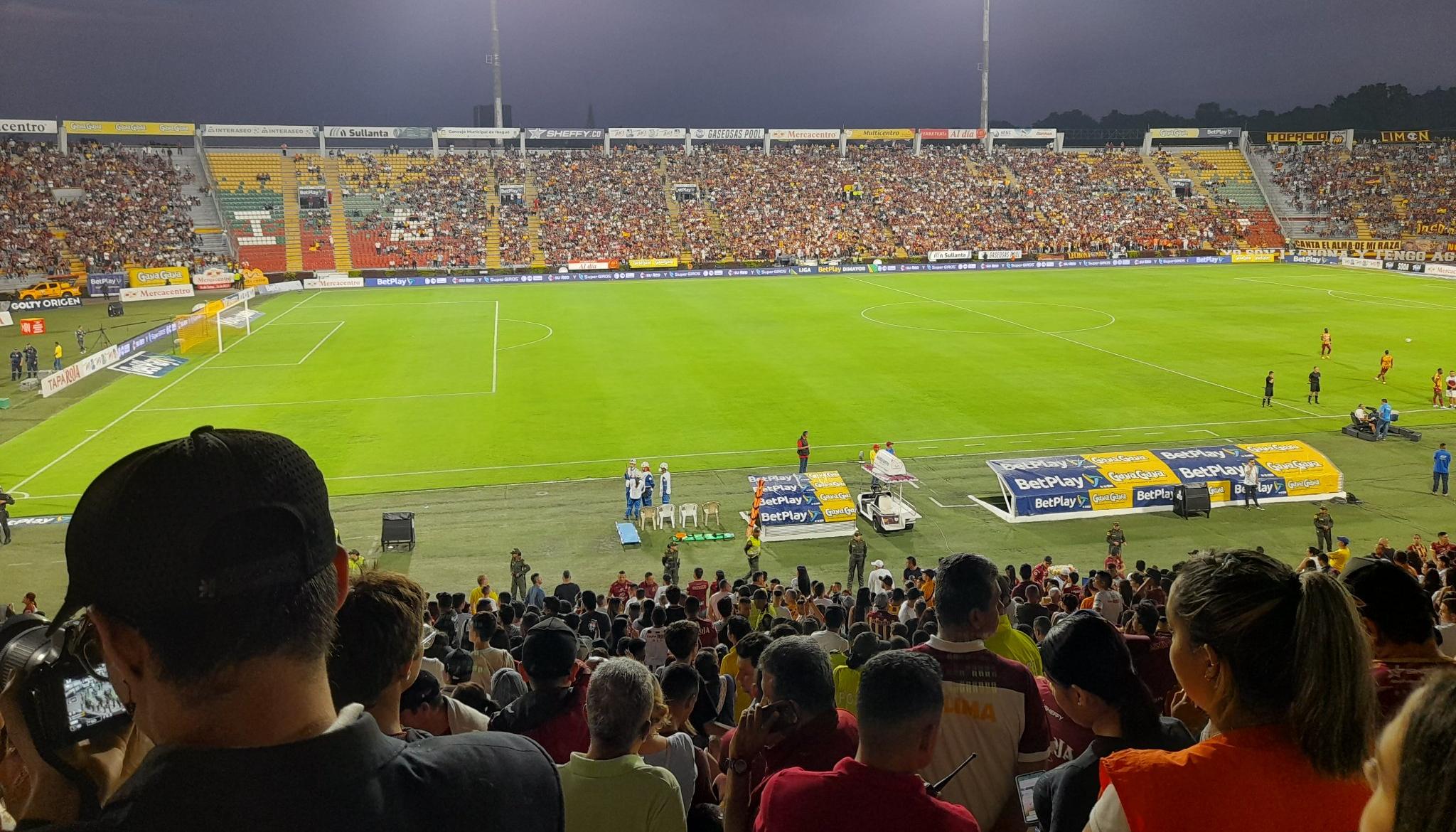 Estadio de fútbol Manuel Murillo Toro de Ibagué. 