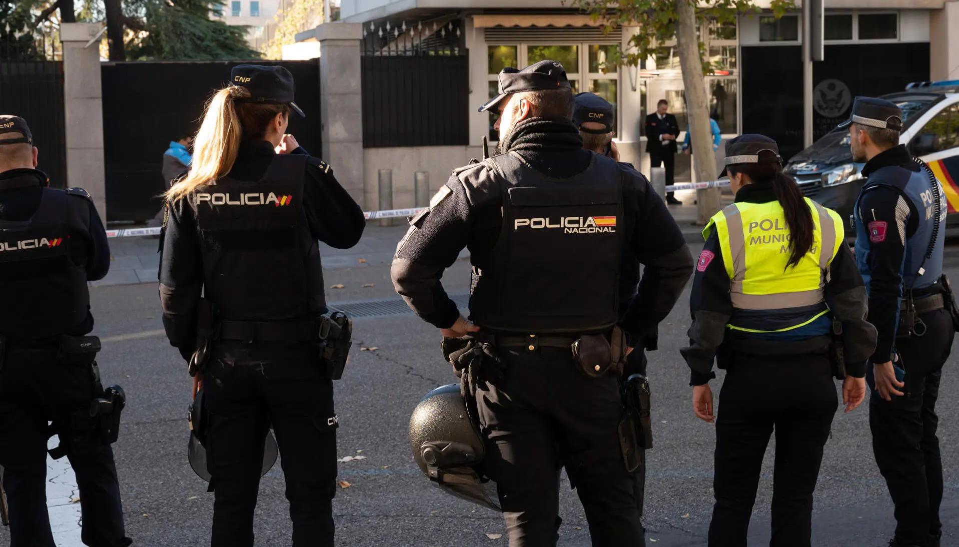 Policía española.