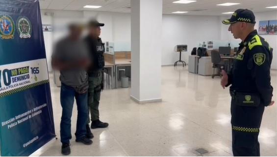 "Pida excusas", le dijo el comandante de la Policía a Vicente Girado Julio.