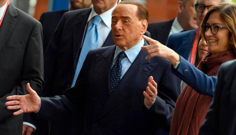 El exprimer ministro Silvio Berlusconi