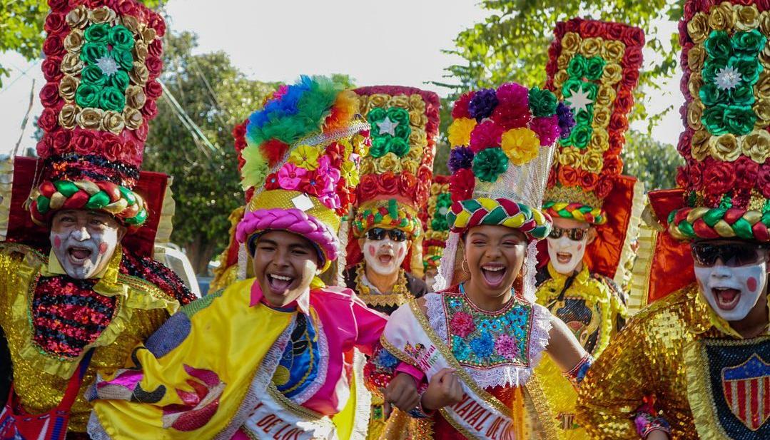 Diego Chelia y Tahiana Rentería, Reyes del Carnaval de los Niños 2023