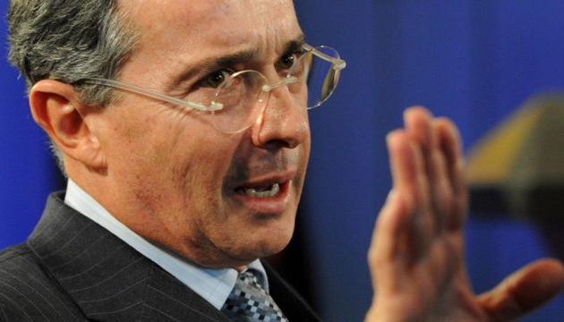Álvaro Uribe Vélez.