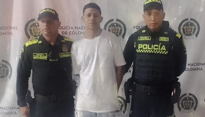 Alias 'Masacre' capturado por porte ilegal de arma de fuego
