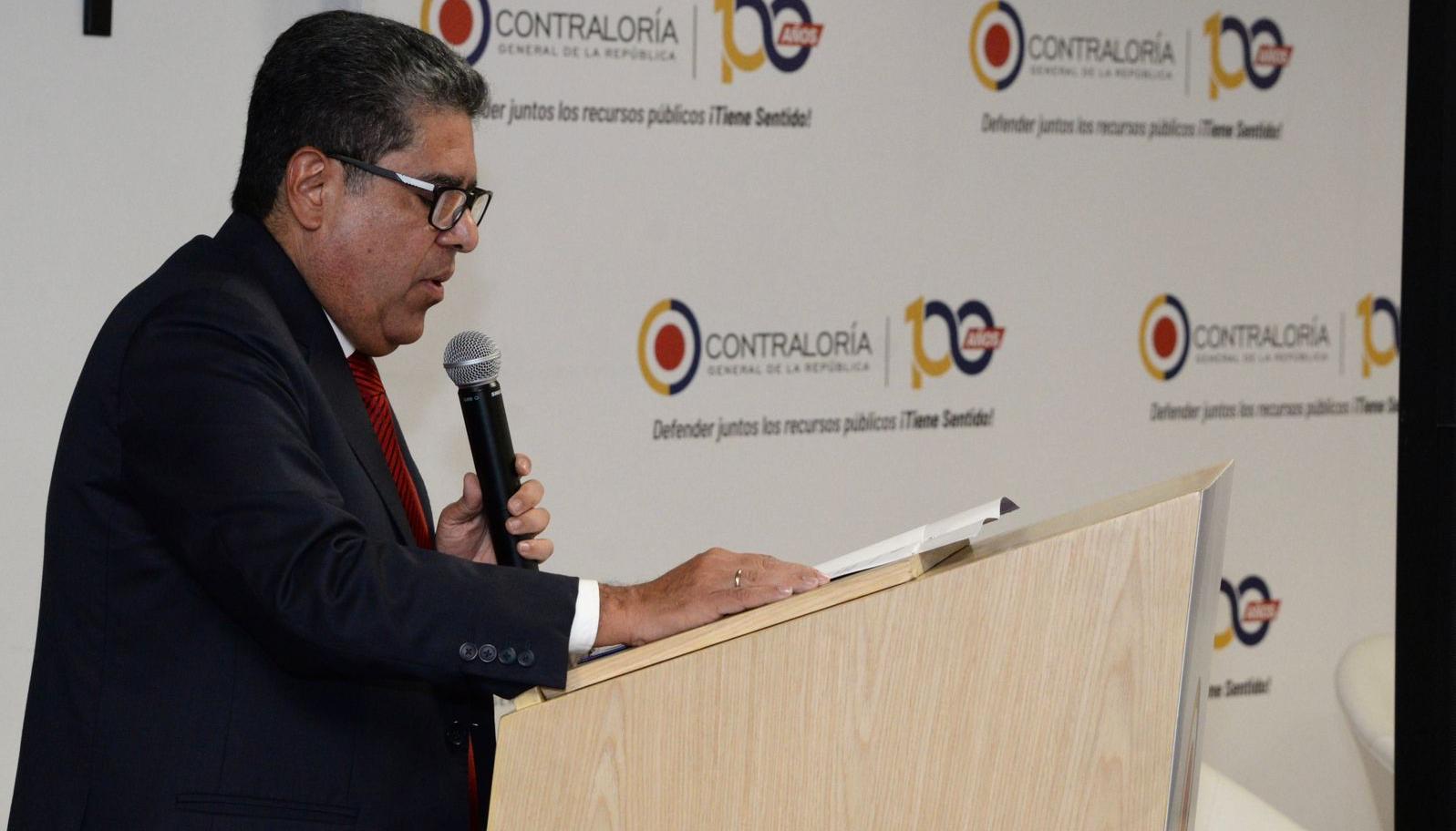 El Contralor General de la República, Carlos Hernán Rodríguez Becerra.