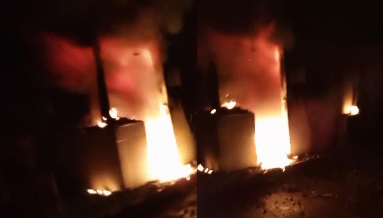 Incendio en peaje de Antioquia. 