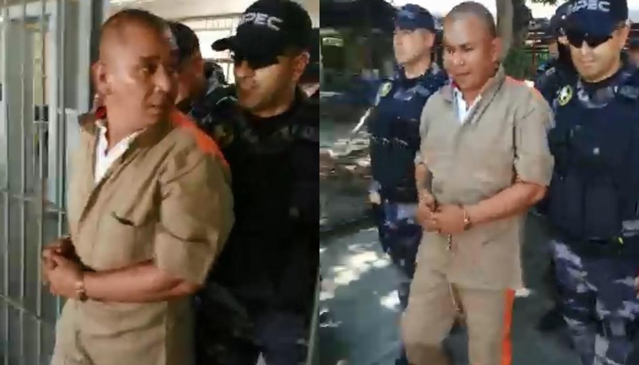 El 'Negro Ober' esposado de pies y manos.