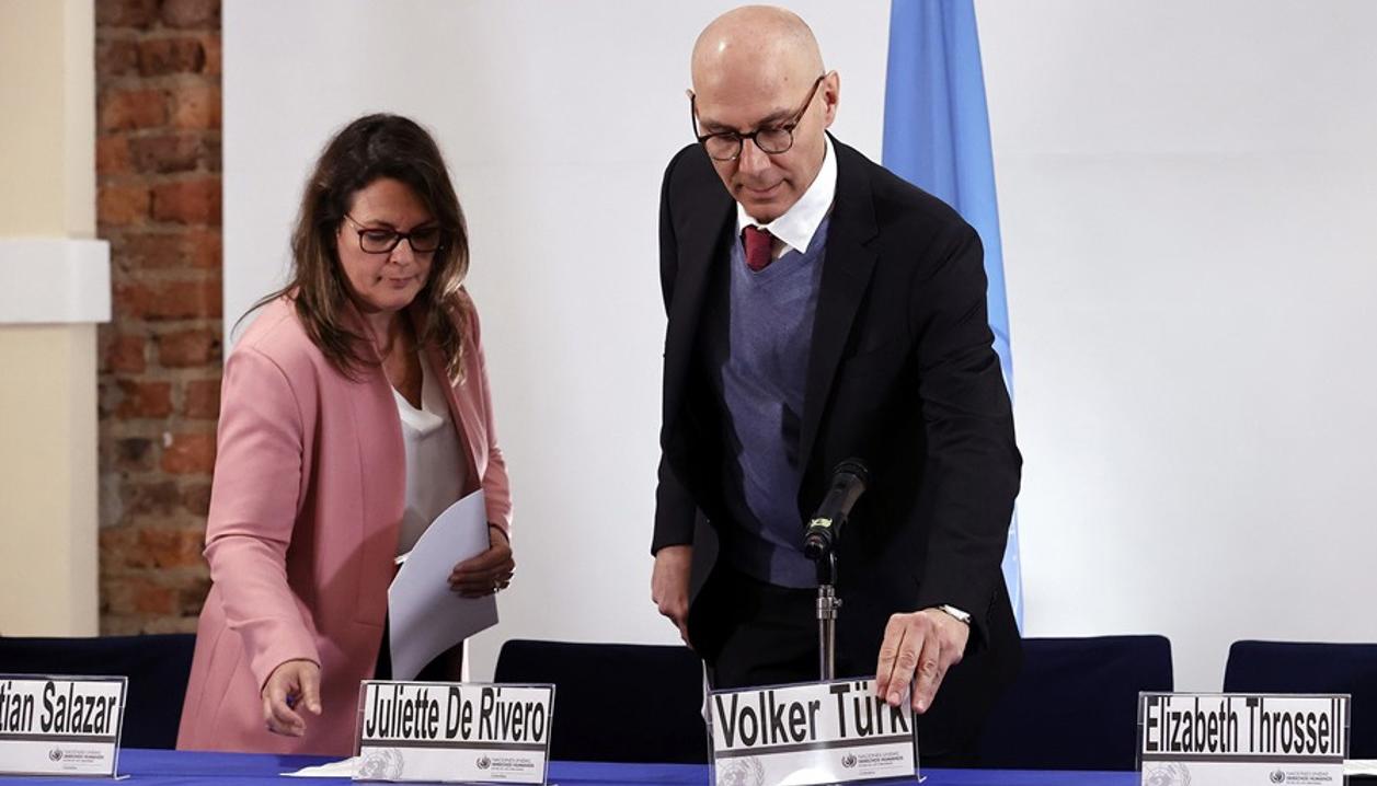 El Alto Comisionado de la ONU para los Derechos Humanos, Volker Türk, junto a la Representante en Colombia del Alto Comisionado de la ONU para los Derechos Humanos, Juliette de Rivero.