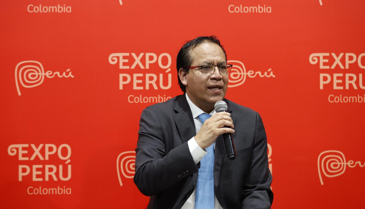 Exministro de Comercio Roberto Sánchez.