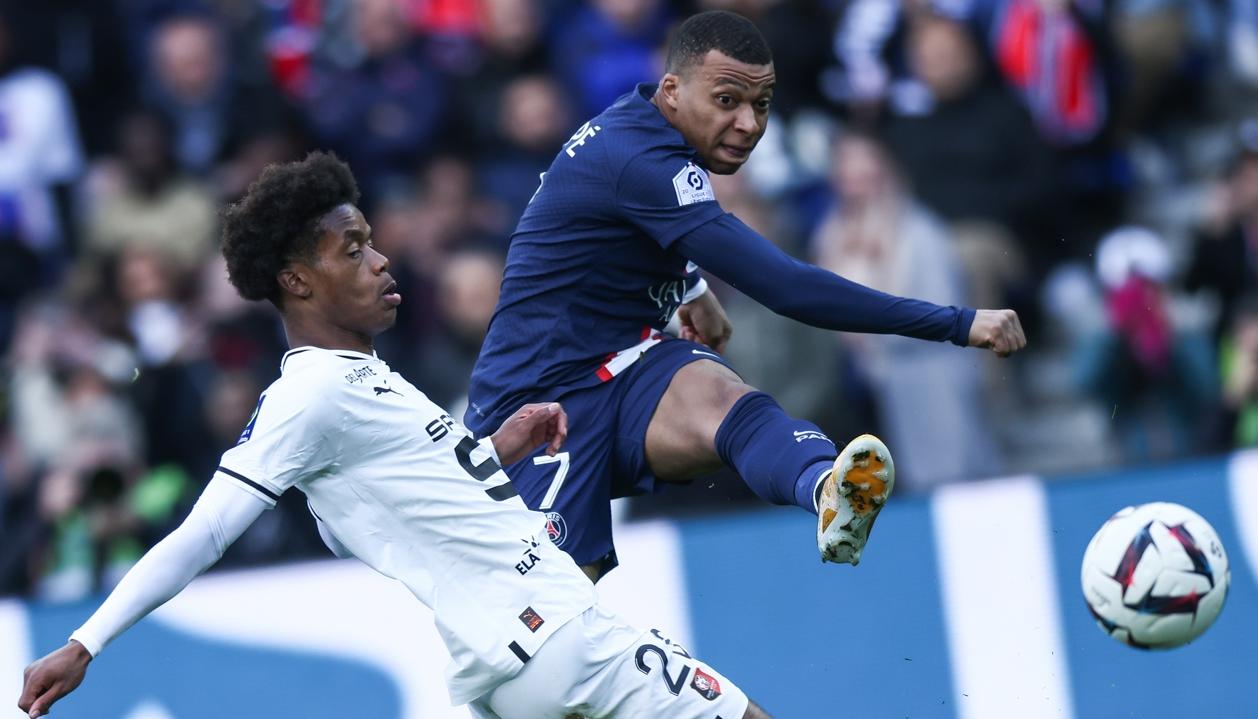 Kylian Mbappé lucirá por primera vez la banda de capitán el viernes, contra Países Bajos.