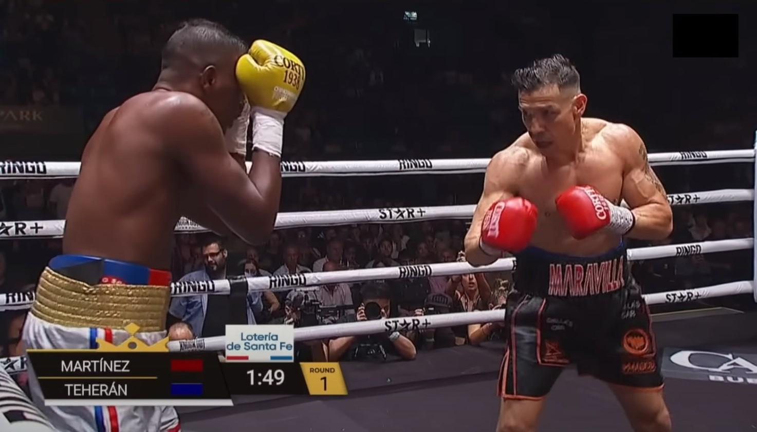Acción de la pelea entre Sergio 'Maravilla' Martínez y John Teherán.