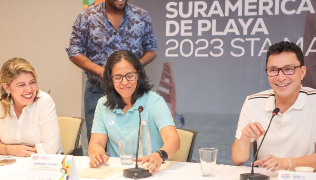 Rueda de prensa con la alcaldesa Virna Johnson y el gobernador Carlos Caicedo