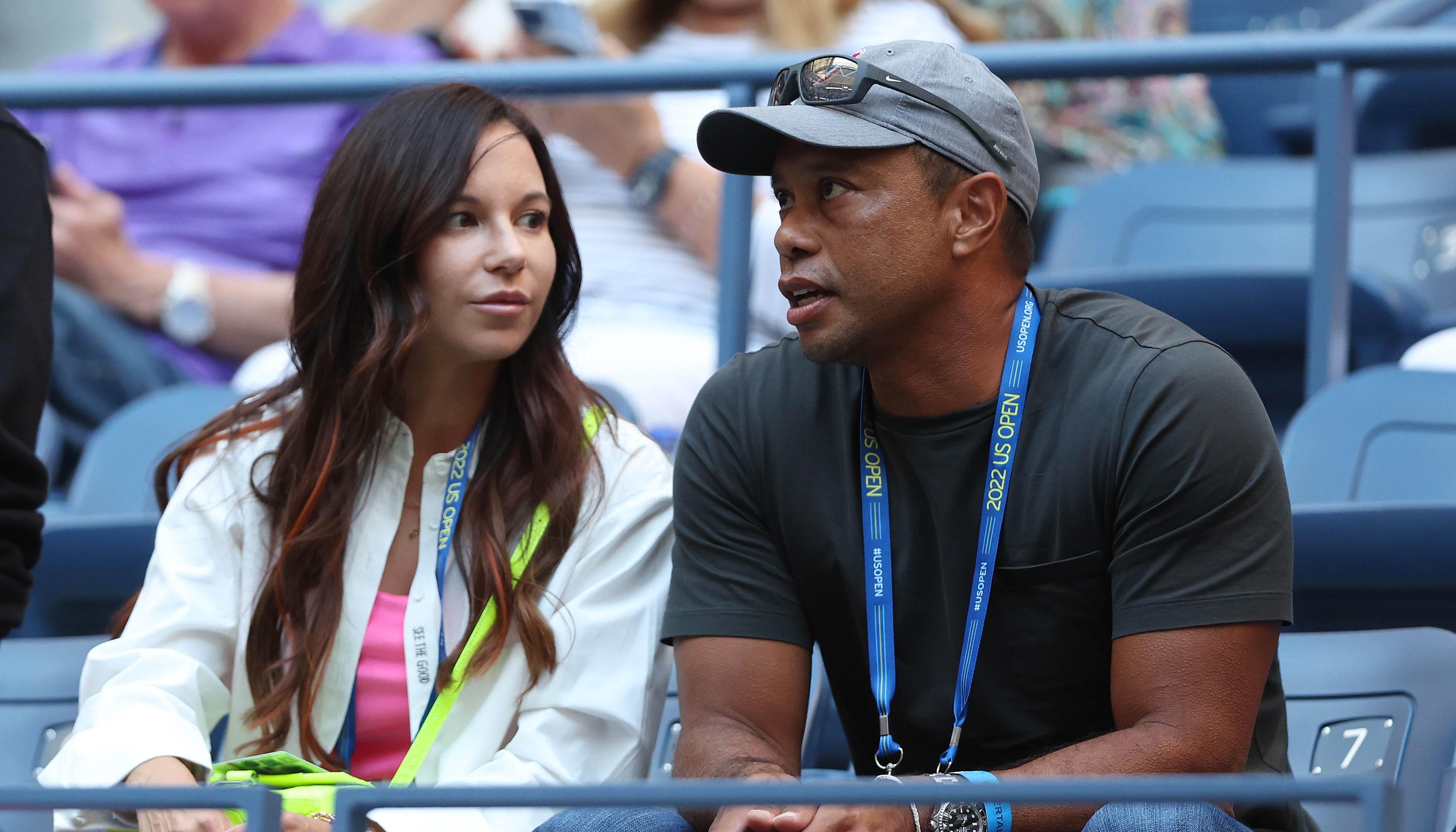 Erica Herman y Tiger Woods iniciaron su relación en agosto de 2017.