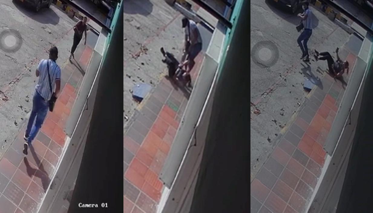 Momento en que la mujer forcejea con el ladrón. 