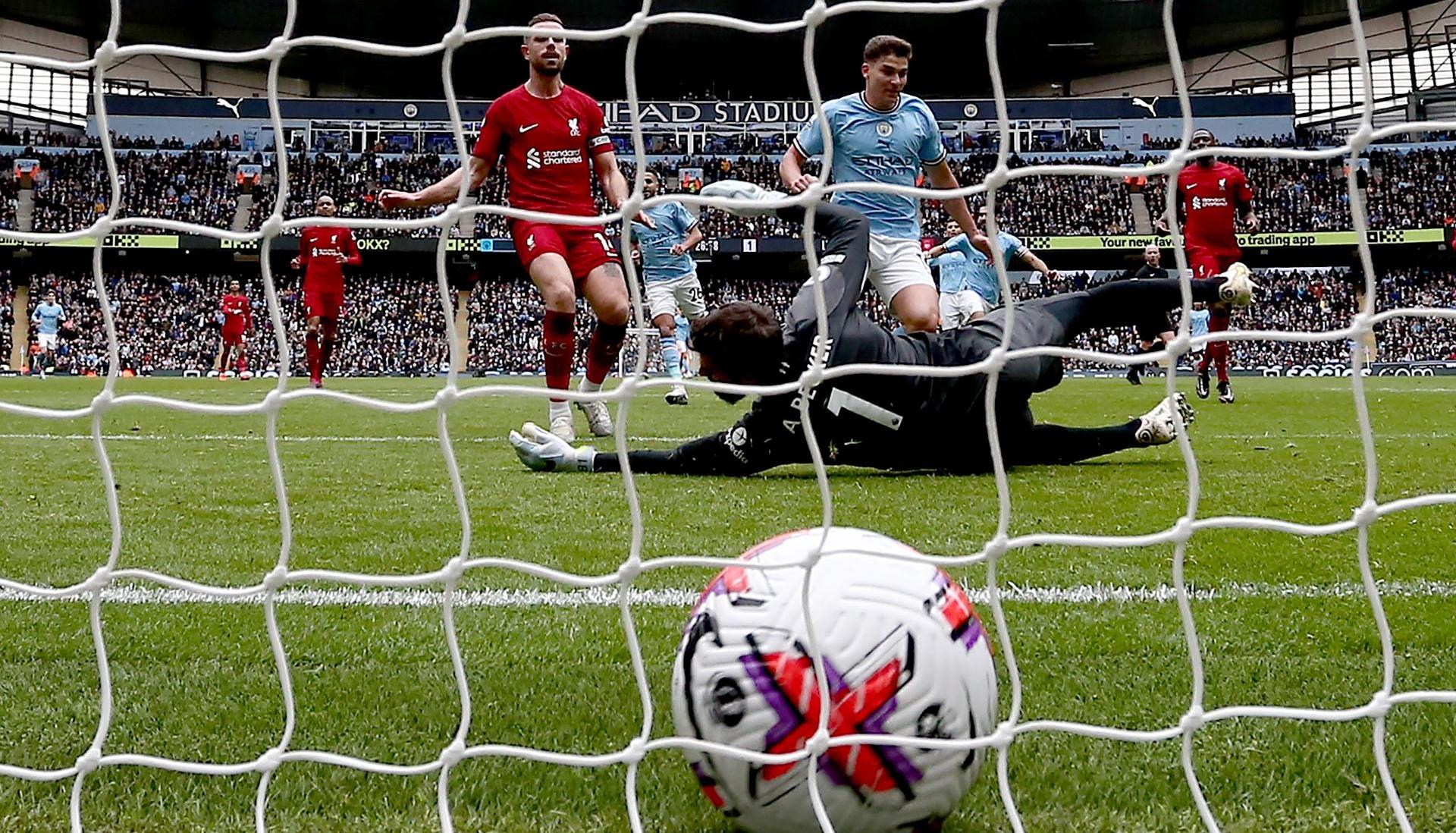 Goleada del Manchester City al Liverpool