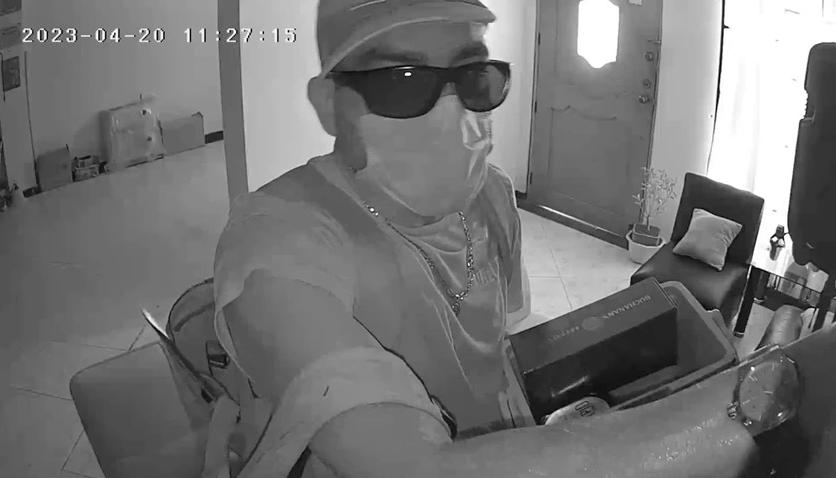 En cámaras de seguridad quedo captado el momento del robo.