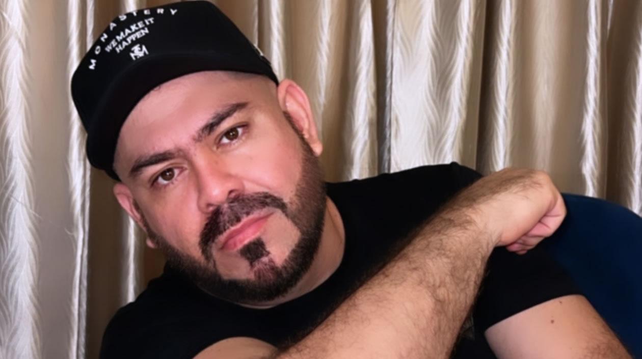 Diseñador Jhon Mesías. 