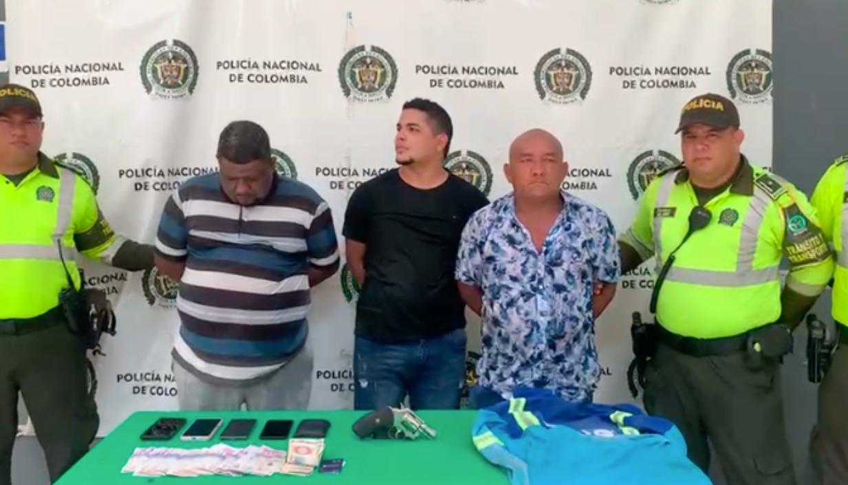 Los capturados fueron conducidos a la URI de la Fiscalía. 