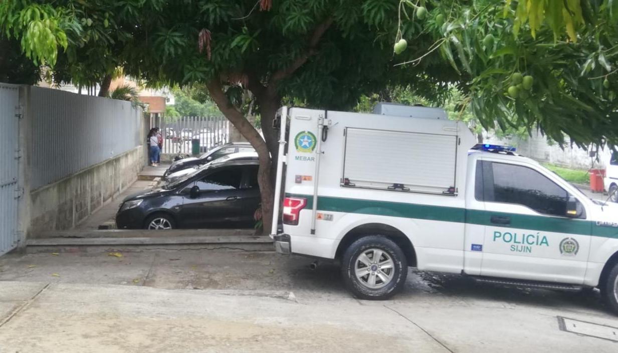 El cuerpo fue llevado por la Sijin a Medicina Legal. 