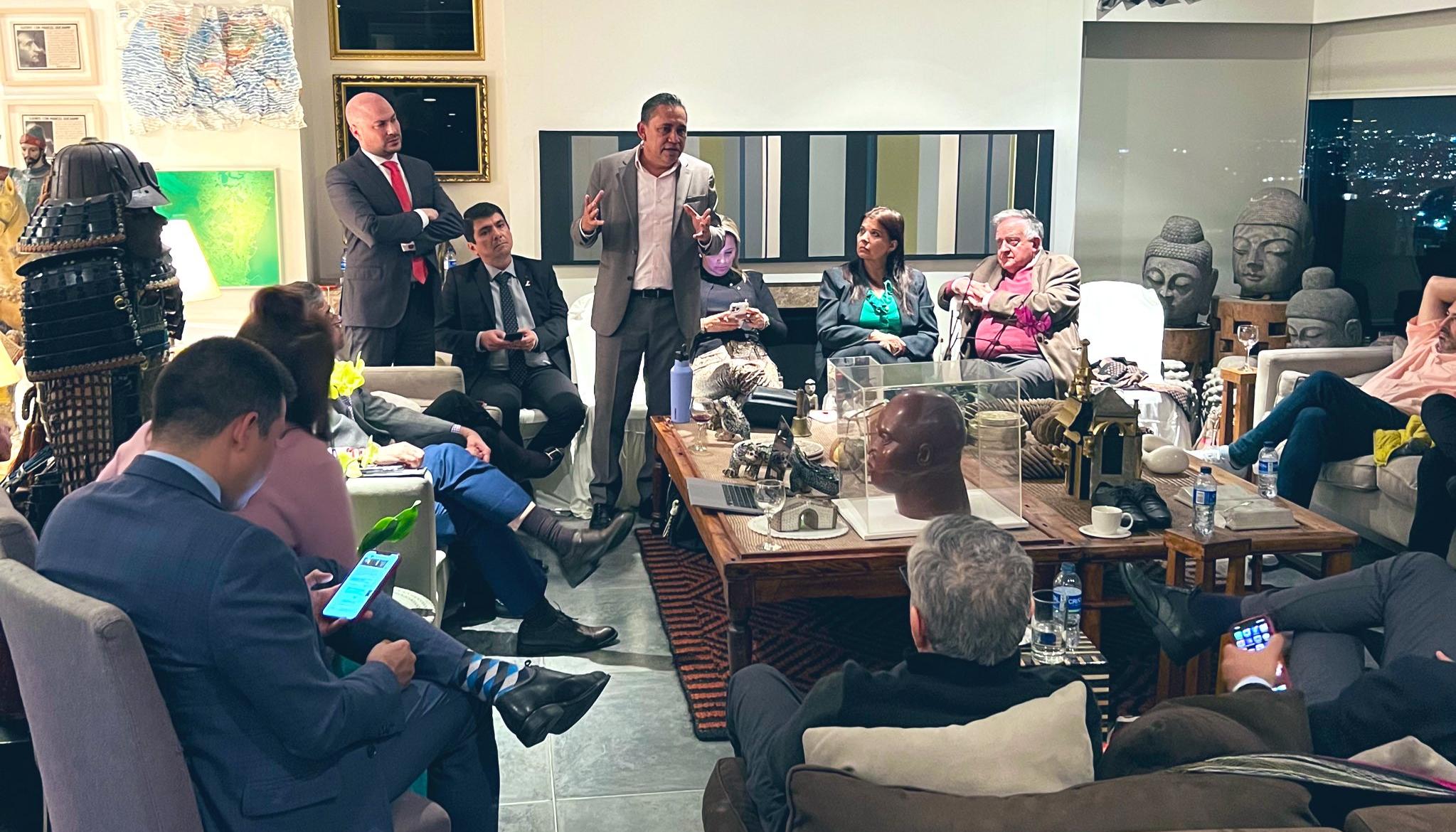 Reunión de bancada liberal