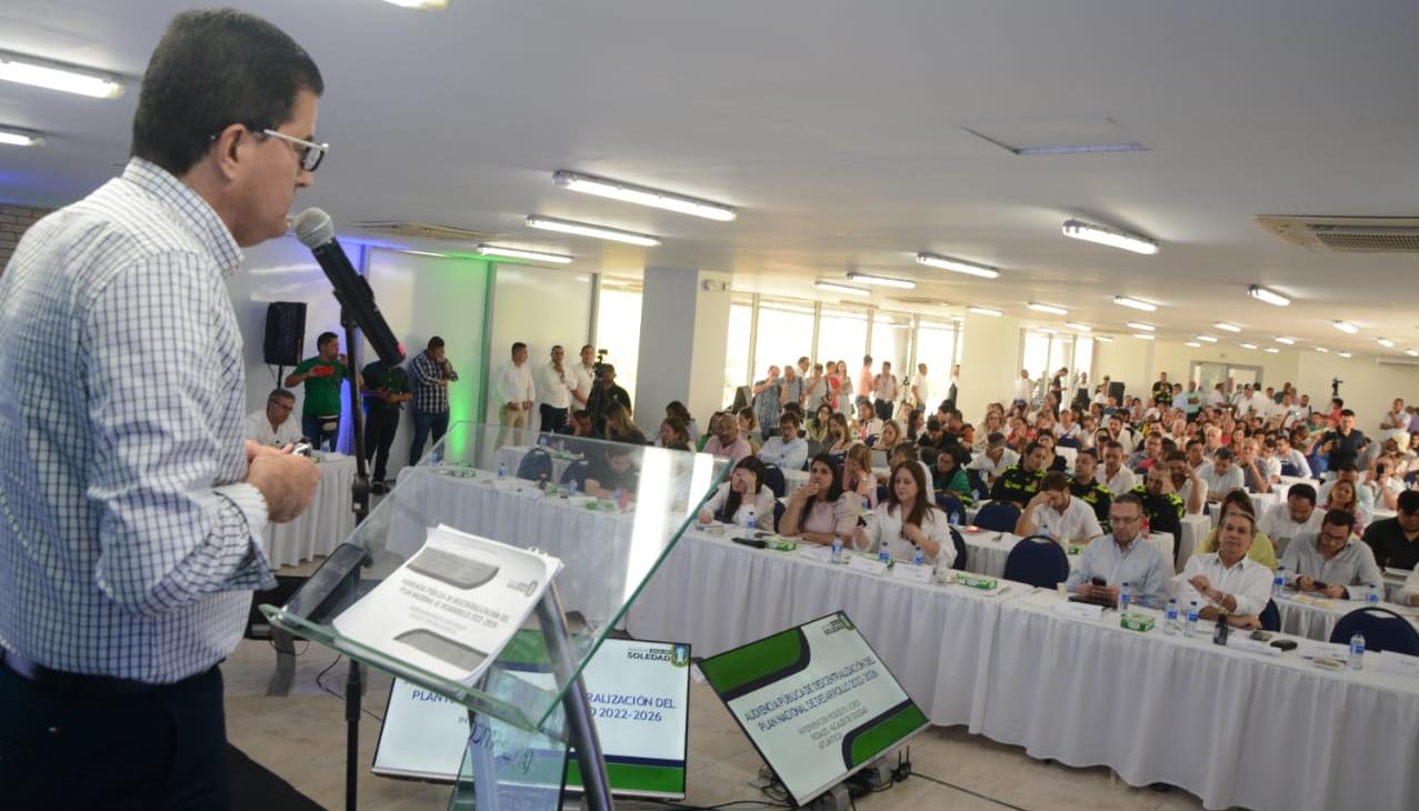 El Alcalde de Soledad, Rodolfo Ucrós.