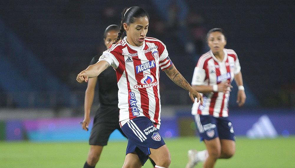 Carolina Arias, capitana de las Tiburonas. 
