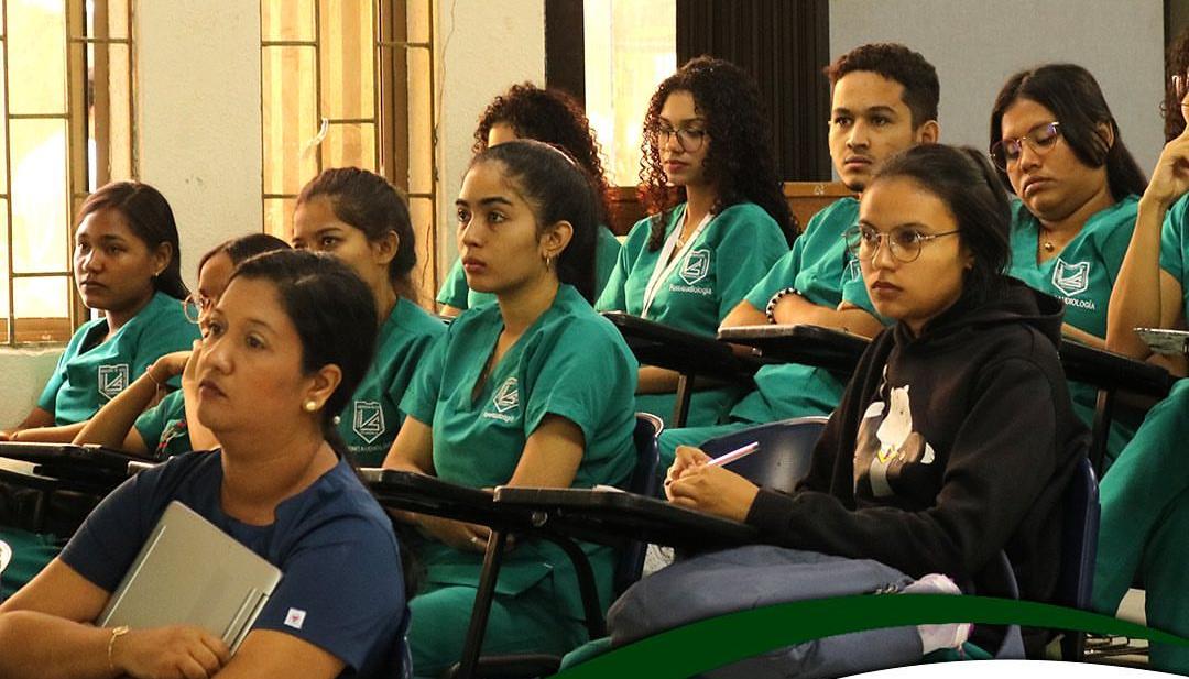 Estudiantes de ciencias de la salud de la Universidad de Sucre