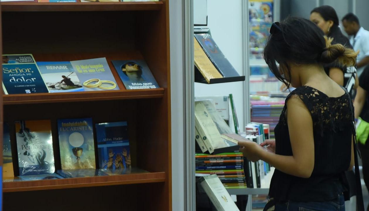 Acercar la lectura a público de todas las edades, es una de las metas de Libraq 2023.