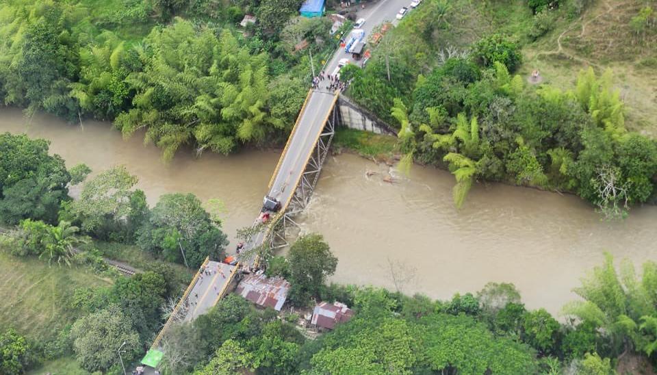 El puente ‘El Alambrado’ se cayó el pasado 12 de abril