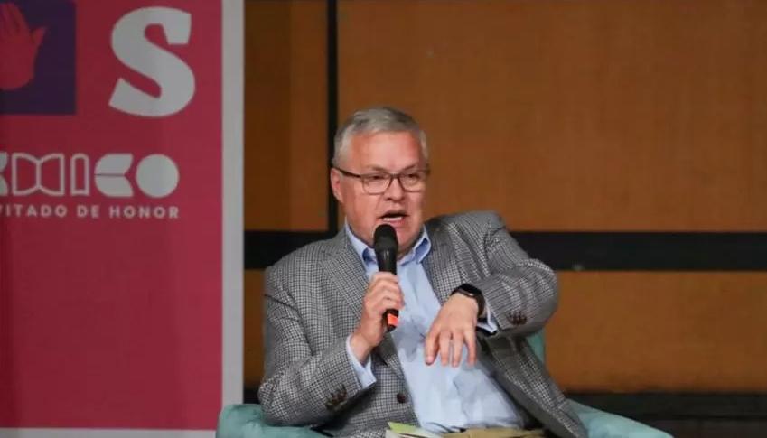 Néstor Osuna, ministro de Justicia.