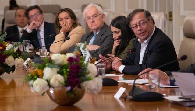 El Presidente Petro en una imagen de archivo en un consejo de ministros.