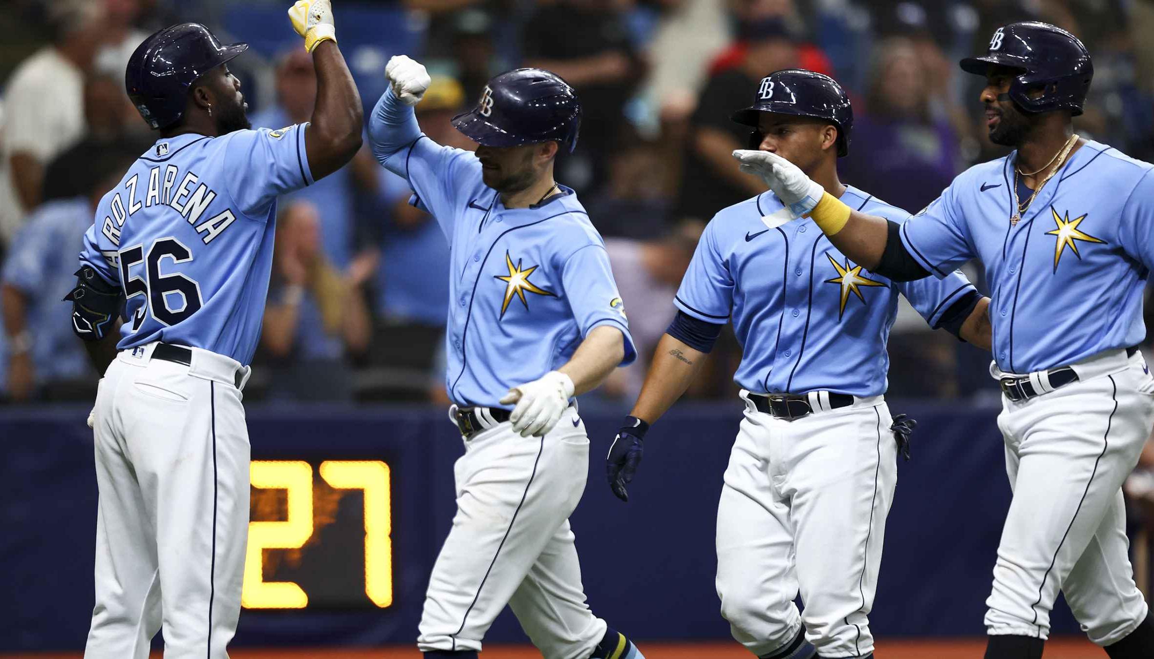 El cubano Randy Arozarena empujó cuatro carreras, dos de ellas con un jonrón en el octavo inning.