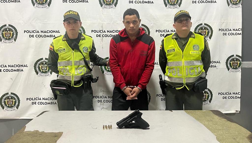 Hombre fue capturado cuando cometía un atraco.