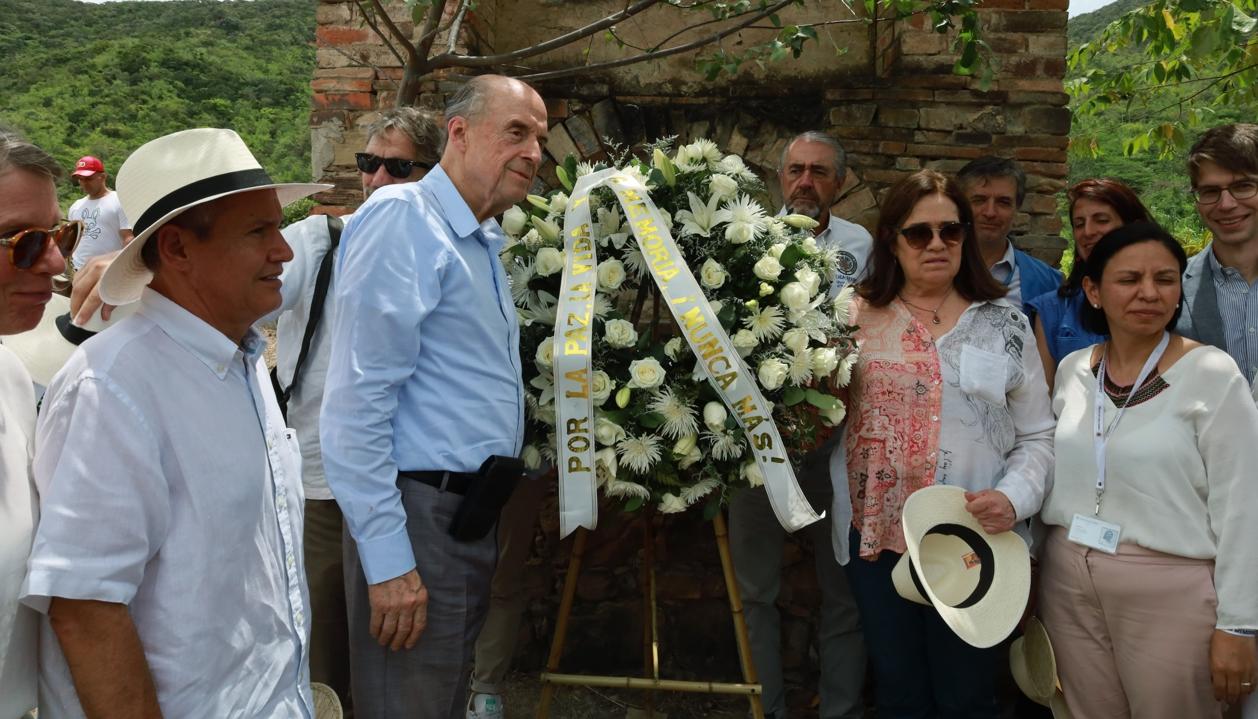 El Canciller Álvaro Leyva presidió el acto.